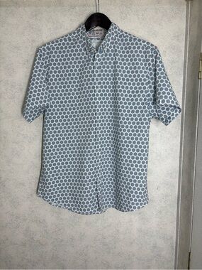 Denim & Flower•x Ricky Singh•Button Up•Short Sleeve•Shirt•Rosette Print••Sz L